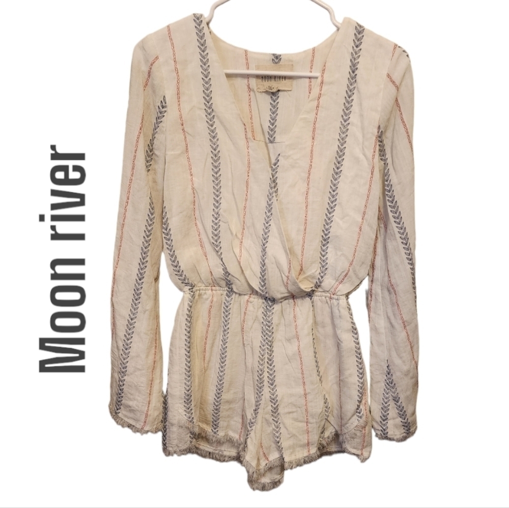 Moon River Women’s Romper Ivory Frayed Hem Boho Cotton Blend sz Medium
